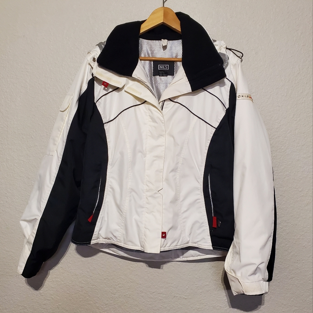 Nils Women's White/Black Ski and Snowboard Jacket with Hood